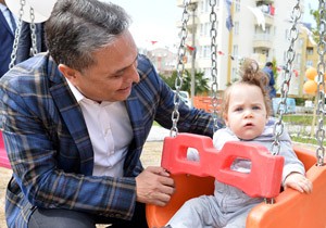 Muratpaşa'da 4 park hizmete açıldı