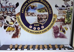 Antalya'da 5.5 kilo eroin ele geçirildi
