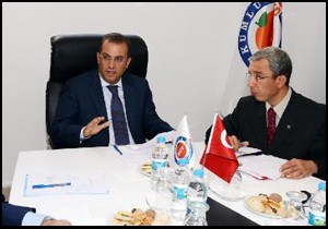 Vali Türker Kumluca'da