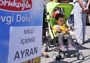 Yörükoğlu'ndan 10 bin bedava ayran