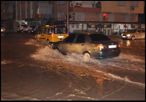 Yarım saatte göle döndü