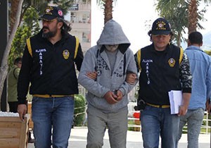 Alanya'da aranan şüpheli yakalandı