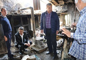 Yanan evi yeniden yapılacak