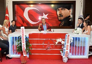 Nikah salonlarında '07' yoğunluğu