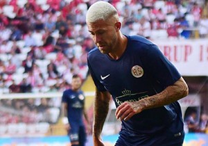 Antalyaspor, Menez ile yollarını ayırdı