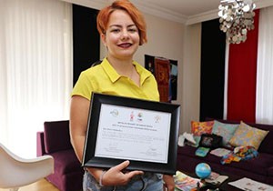 'Ebru' projesiyle yurt dışına açıldı