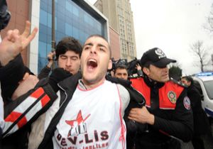 ÖSYM'de zincirli eylem