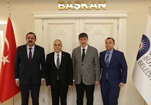 Meksika şampiyonları Başkan Uysal'ı ziyaret etti