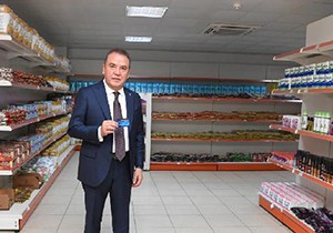 Başkan Böcek KOSHİM'i ziyaret etti