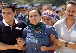 Şehit pilotun hamile eşi yürekleri dağladı