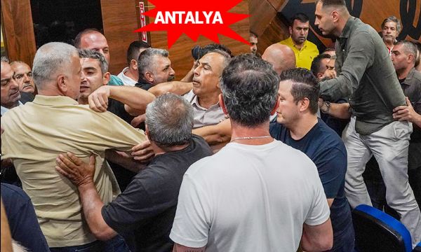 Konyaaltı Belediye Meclisi'nde ortalık karıştı... VİDEO...